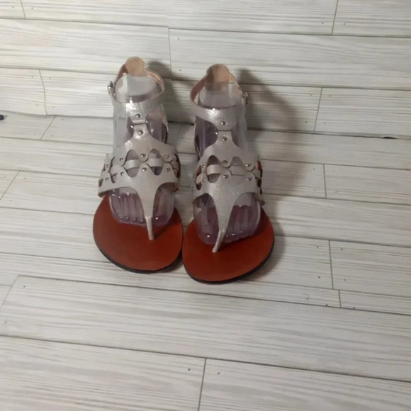 Vince Camuto arlanian gladiator Sandals metal San angora size 10m women - Picture 2 of 7